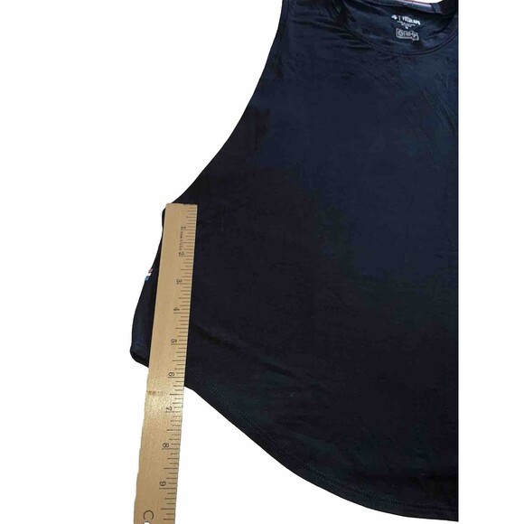 Fourlaps 4Laps Curve Tank -Muscle Tee Tank Top Activewear Black, Size M - Picture 3 of 7